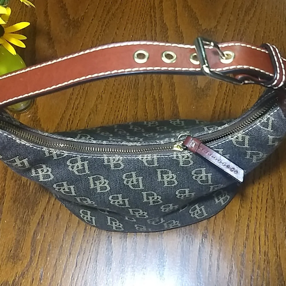 Dooney & Bourke lovely brown